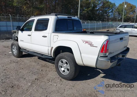 2007 Toyota Tacoma Prerunner V6 z USA, uszkodzony, nr VIN 3TMJU62N57M046080